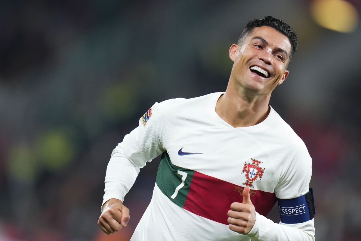 Cristiano Ronaldo joins Saudi Arabian side Al Nassr